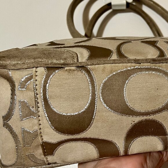 COACH Signature "C" Satchel in Cream & Gold - Picture 4 of 5
